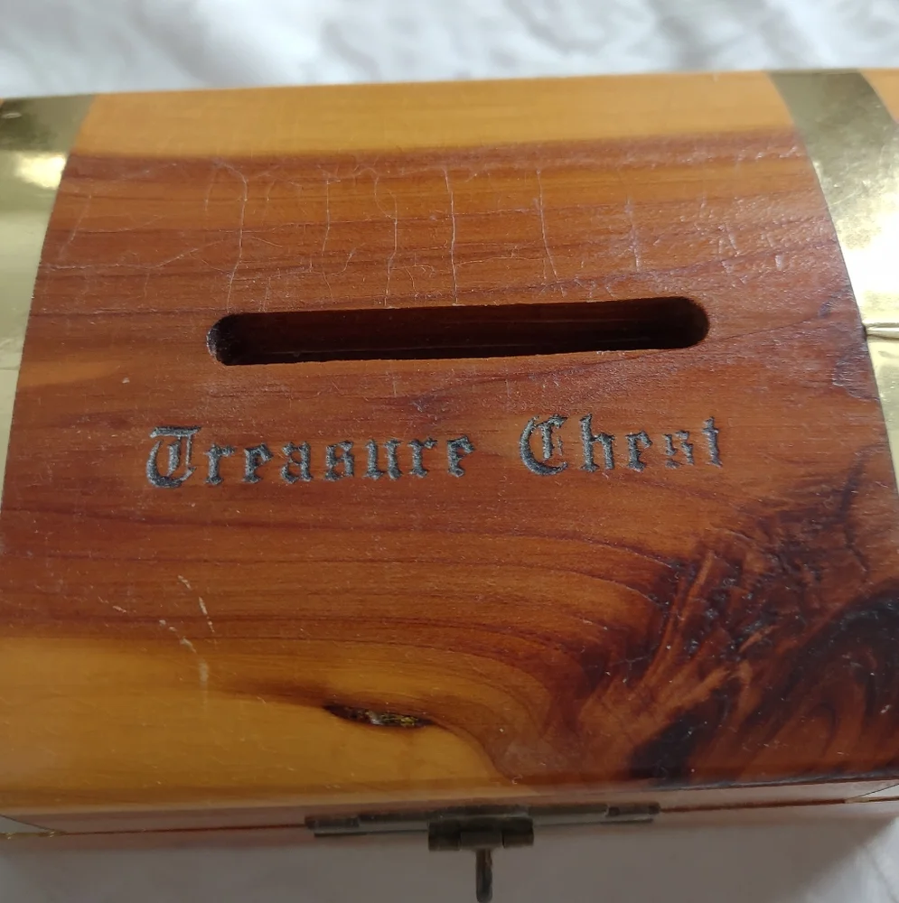 Cedar Treasure Chest